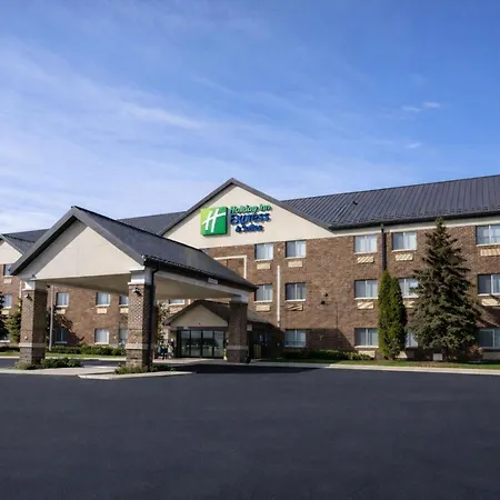 Holiday Inn Express Hotel & Suites St. Paul - Woodbury By Ihg-3